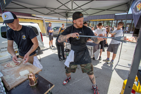festival_mladih_cerknica_tomaz_penko_doughlys